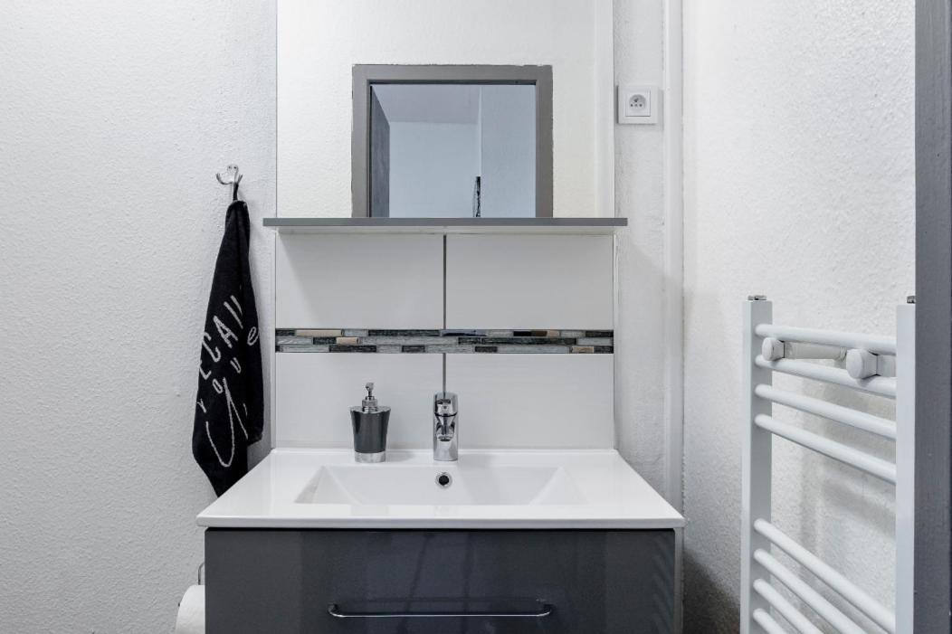 Comfort Stay Basel Airport 2A46 Saint-Louis  Buitenkant foto